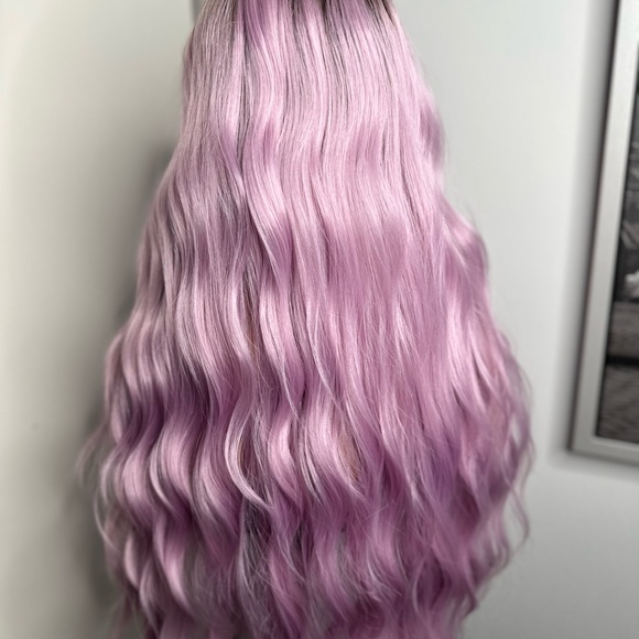 ROXY - Picture 2 of 7